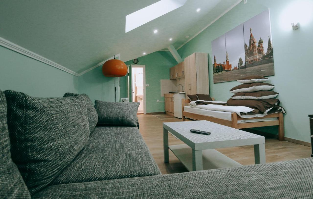 Vila Evropa Apartment ซอมโบร์ ภายนอก รูปภาพ