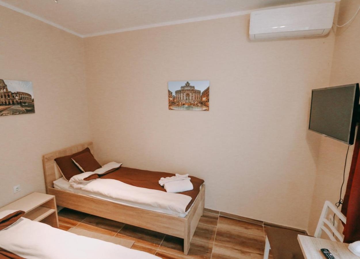 Vila Evropa Apartment ซอมโบร์ ภายนอก รูปภาพ