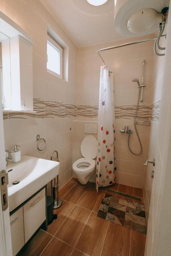 Vila Evropa Apartment ซอมโบร์ ภายนอก รูปภาพ