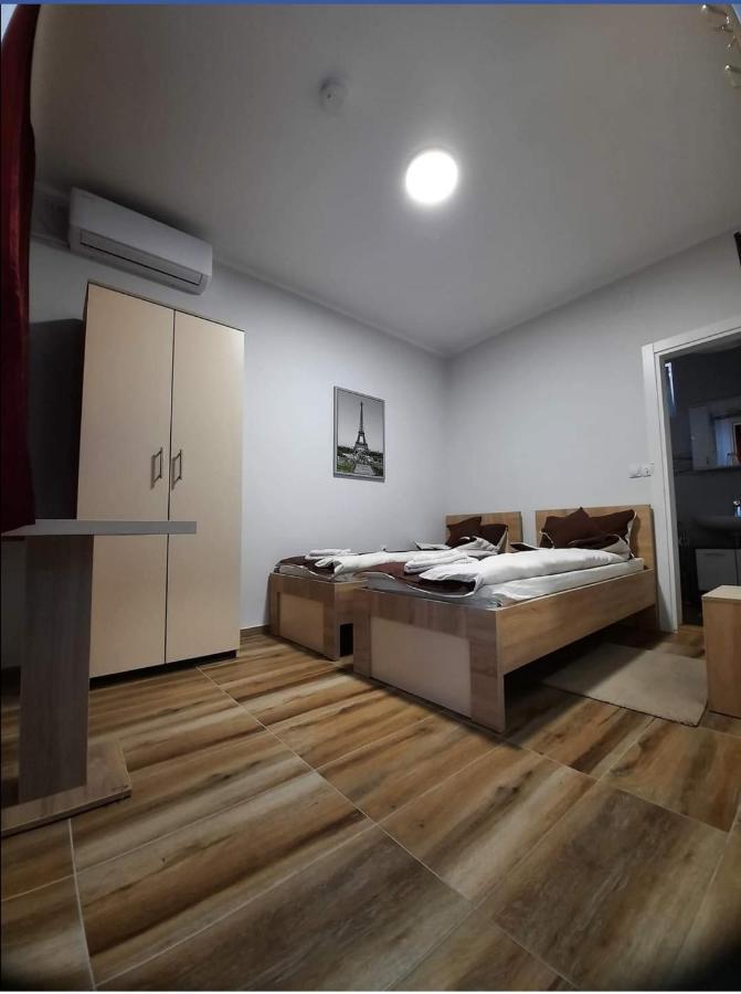 Vila Evropa Apartment ซอมโบร์ ภายนอก รูปภาพ