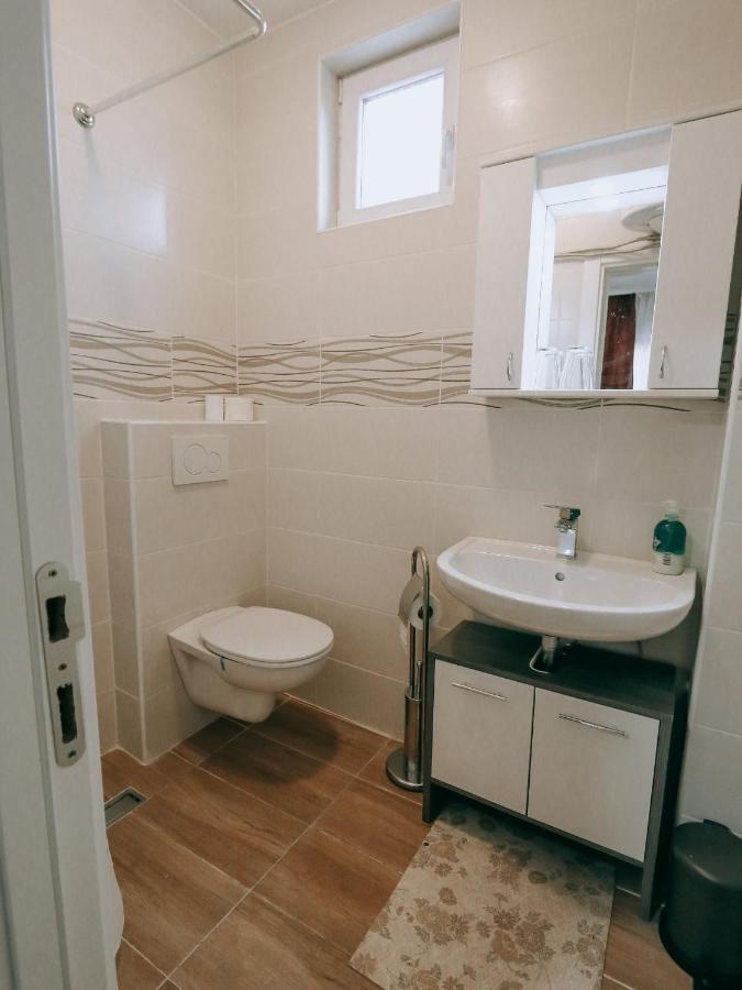 Vila Evropa Apartment ซอมโบร์ ภายนอก รูปภาพ